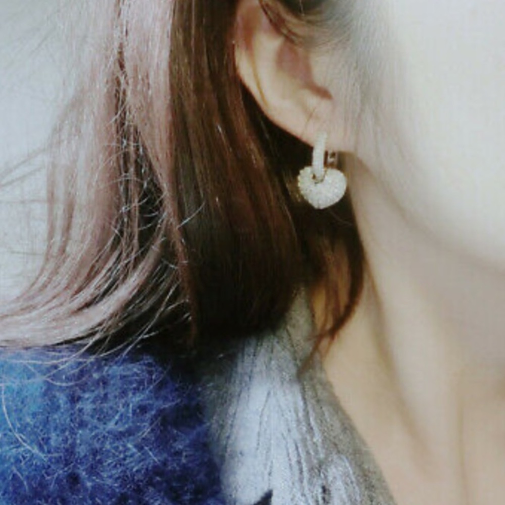 New Sterling silver Heart Earrings - Picture 7 of 8